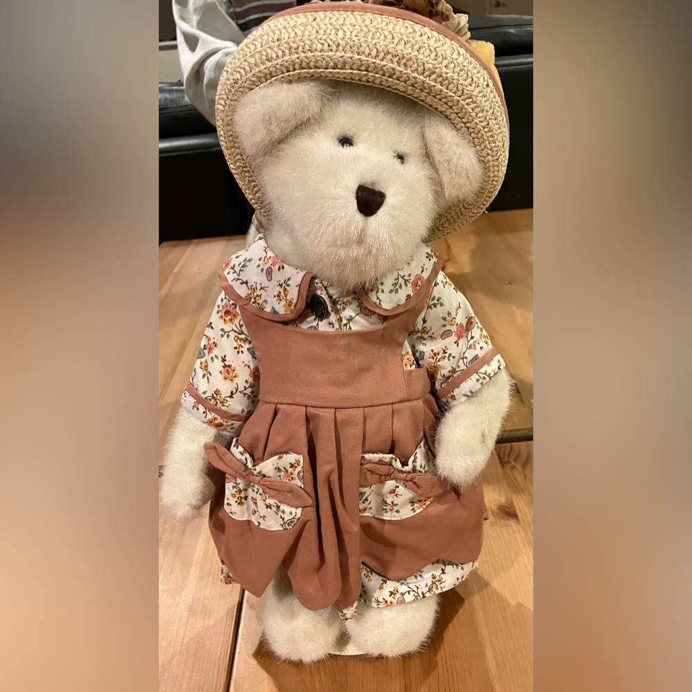 EUC Boyds Bear Vintage Floral Dress Teddy Bear with Hat 14”